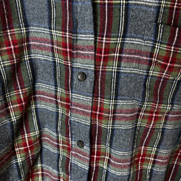 L.L. Bean Grey Stewart Tartan Plaid Relaxed Fit Flannel Shirt Size L - Picture 7 of 12